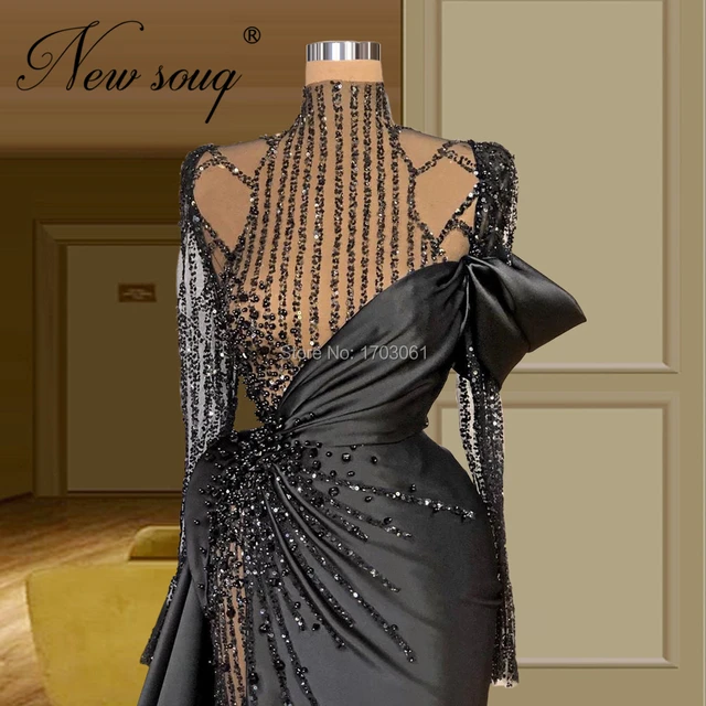 How to Accessorize a Long Black Evening Dress? | Long black evening dress,  Little black cocktail dress, Short black dress tight