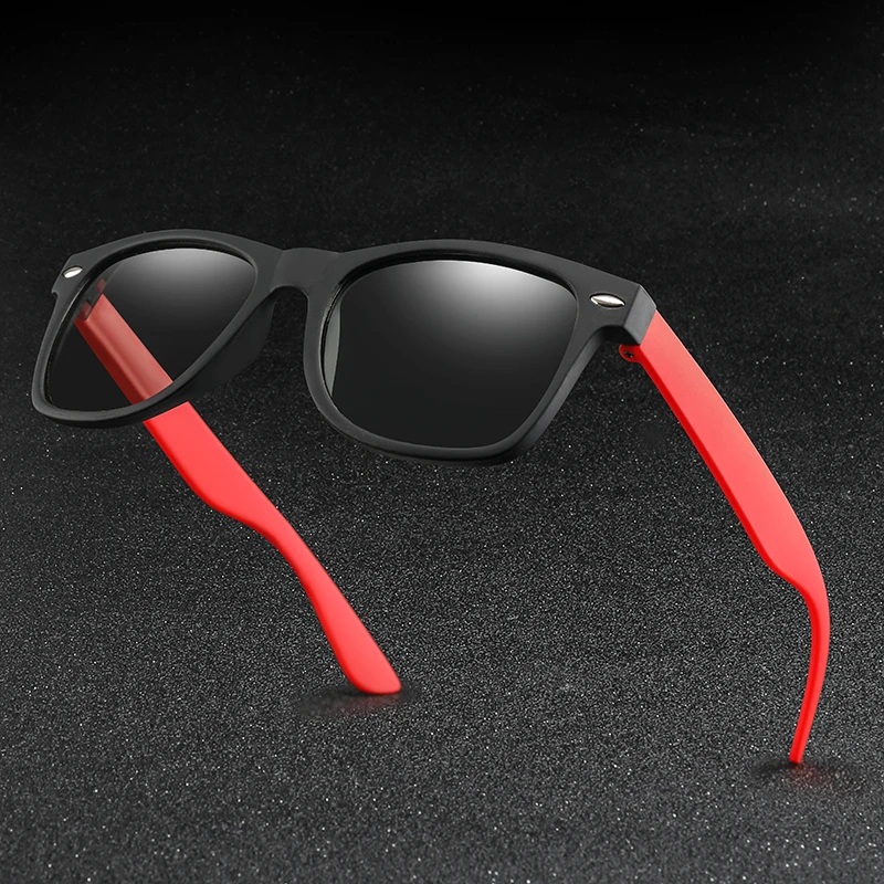 Fashion Rivet Polarized Photochromic Sunglasses Men New Chameleon Glasses Male Driver Safty Goggles Oculos De Sol UV400