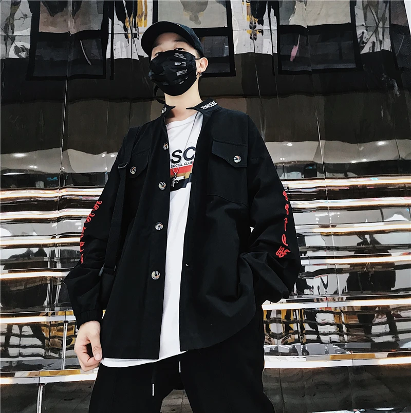 

2020 new fashion men's streetwear Japanese casual couple Long Cotton jacket tide Hot Cartoon windbreaker Black Free