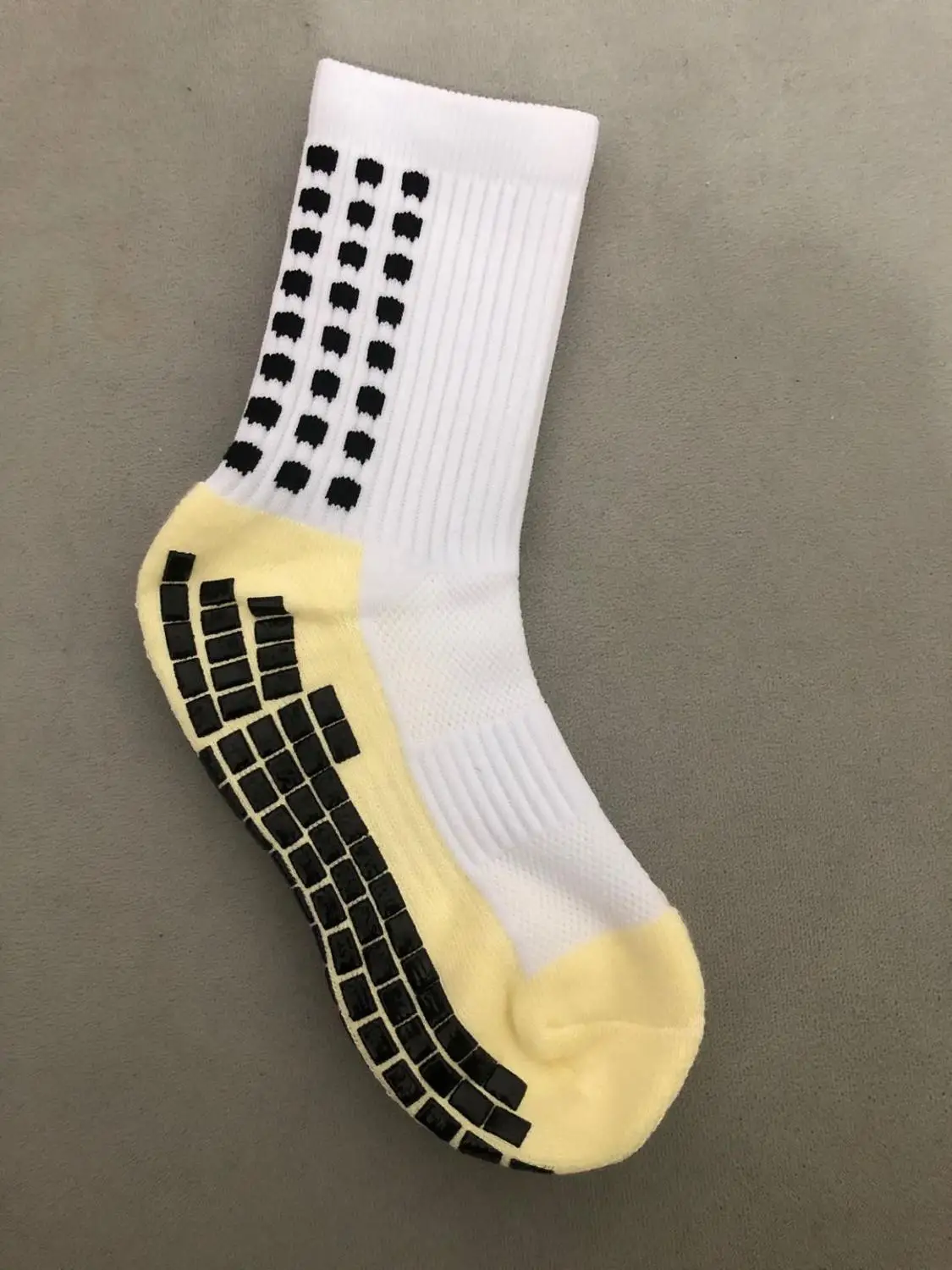 Childrens Football Aocks Non-slip Breathable Sport Socks Good for 8-13 Age