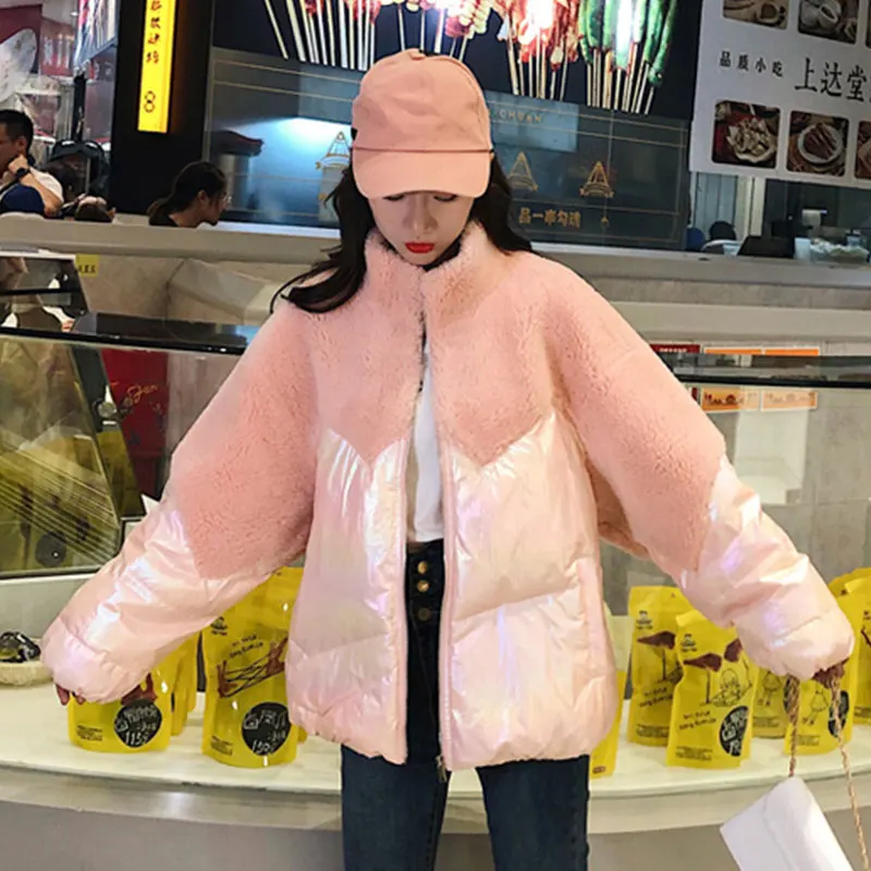 pink Блестящая хлопковая одежда; большие размеры; Женская Блестящая куртка; Новинка года; зимнее пушистое короткое пальто для девочек с мехом и шерстью; 72 - Цвет: pink