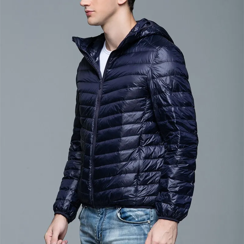 Autumn And Winter The New Super Light Thin Section Men's Down Jacket Brief Paragraph Big Yards Leisure Hooded Down Jacket