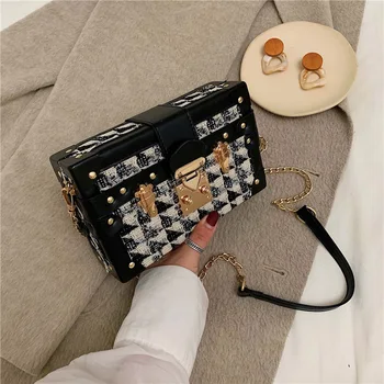 

women box crossbody famous brand Women's handbag new 2019 Brand Messenger bag wool winter fashion chain shoulder bag tide
