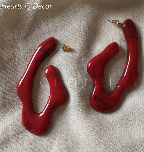 Серьги гвоздики из красной смолы эффектные вечерние топы в стиле панк хип хоп