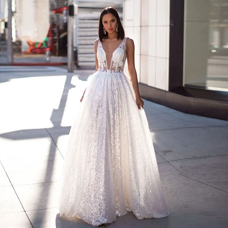 Eightree-Bling-Appliques-Wedding-Dress-vestido-de-noiva-Silver-Backless-Bride-Dress-Sleeveless-V-neck-gelinlik (1)