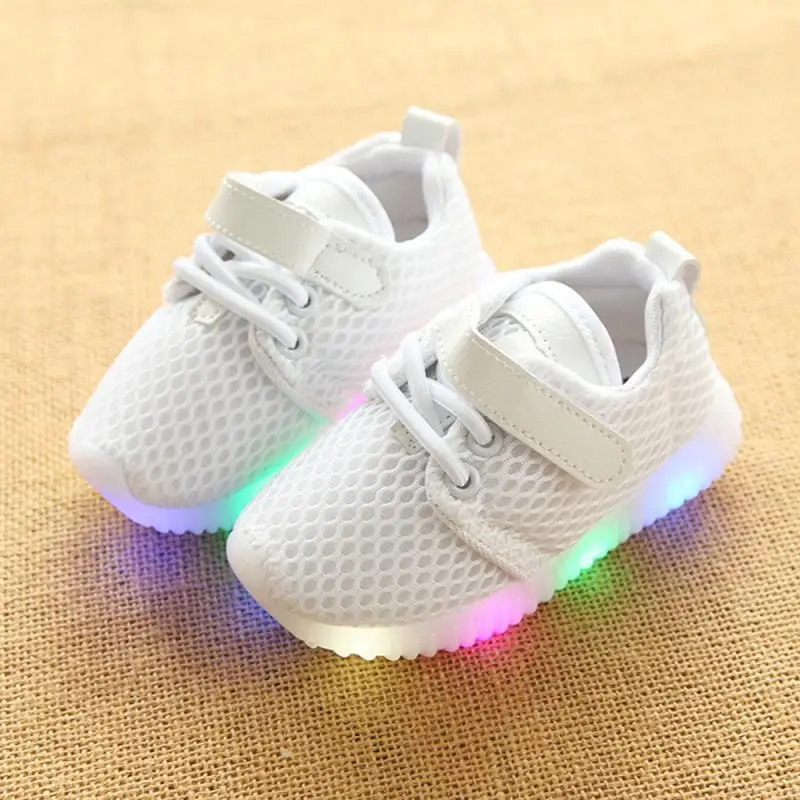 Baby Shoes Led Lights Soft Breathable Toddler Children Rubber Shoes Sneaker Net Bottom Sports Flash Shoes Summer New Arrival Hot