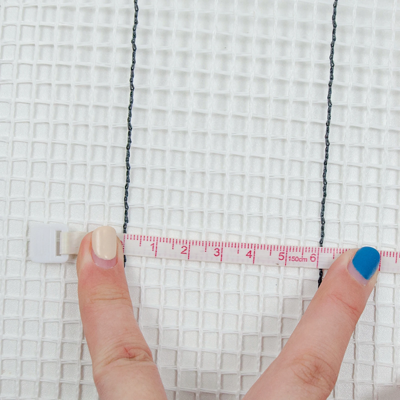 1x15mRugHookingMeshCanvasLatchHookRugTapestryCanvasDIYHome