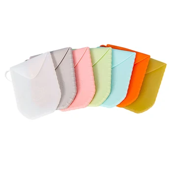 

7PCS Face Cover Storage Bag Pollution Prevention Silicone Portable Face Mask Holder Storage Box Dustproof Face Mask Case