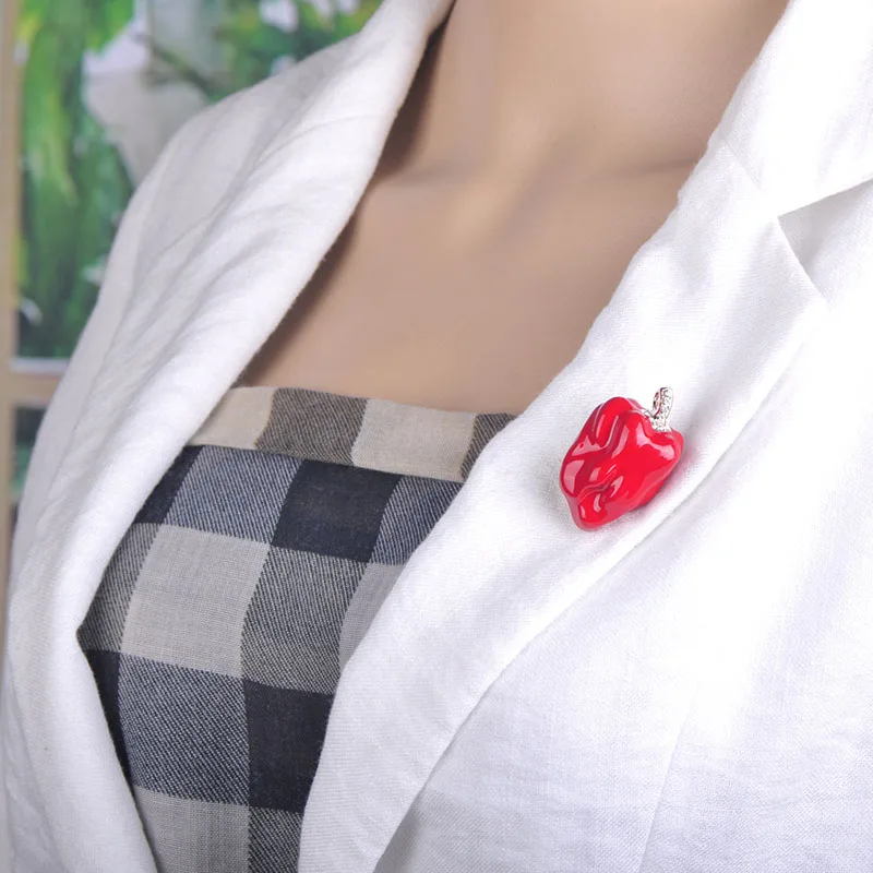 Blucome Fashion Red Chili Shape Brooch Gold Color Corsages Crystal Enamel Jewelry Women Girl Kids Accessories Suit Lapel Pins