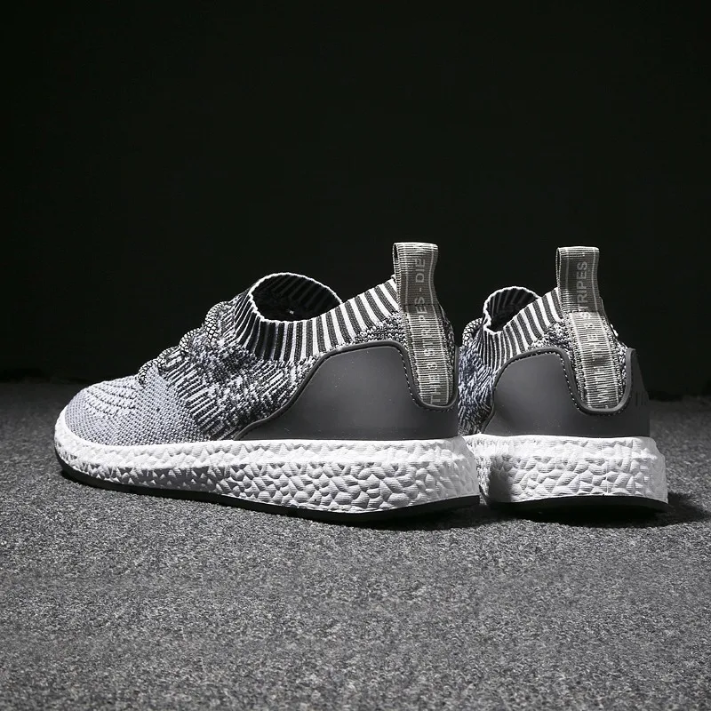 10994207757_2048687879