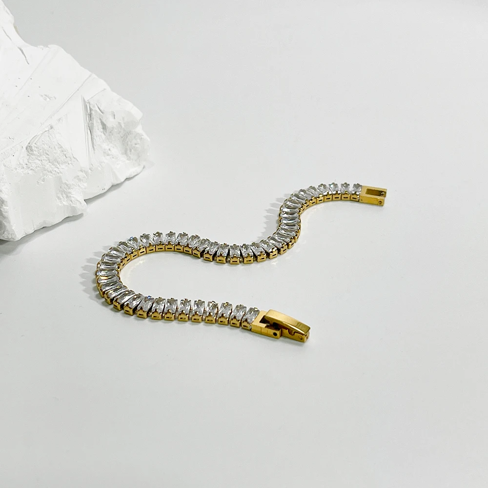 Peri'sbox Luxury Pave Square Cubic Zirconia Bracelet For Women Sparkly Zircon Link Chain Tennis Bracelet Vintage Trendy Bracelet