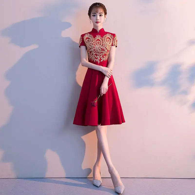 Новое вышитое свадебное платье Cheongsam бургундского цвета воротник-стойка китайское платье благородное платье De Soiree - Цвет: burgundy short