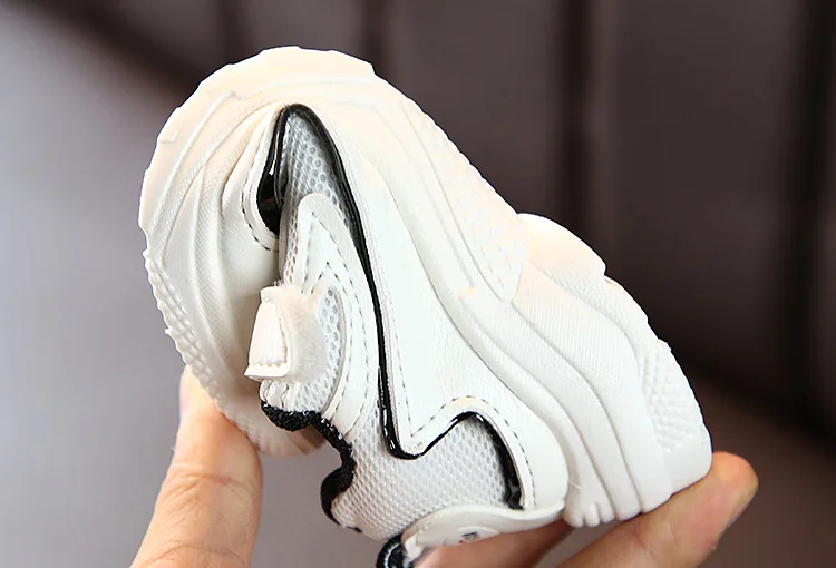 Children's Sports Shoes Spring and Autumn New Breathable Baby Simple Casual Shoes Comfortable Non-slip Girls Shoes