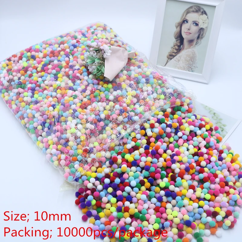 

Big bag Mixing Pompom 10 to30mm Fur Plush Pompoms Ball for Craft DIY Soft Wedding Home Decor Garment Sewing on Cloth Accessories