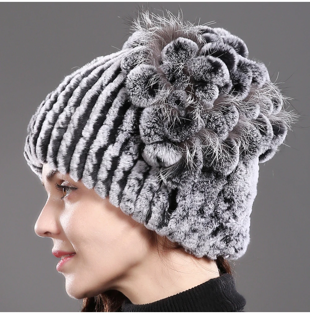 Стиль женский Настоящий мех кролика Skullies шапки Роскошные вязаные цветы натуральная шапка из меха кролика рекс зимние натуральный мех шапочки