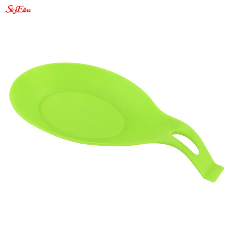 1Pcs Silicone Spoon Rests Silicone Heat Resistant Placemat Drink Glass Coaster Tray Spoon Pad Kitchen Tool 5ZCF419 - Цвет: CF419-green