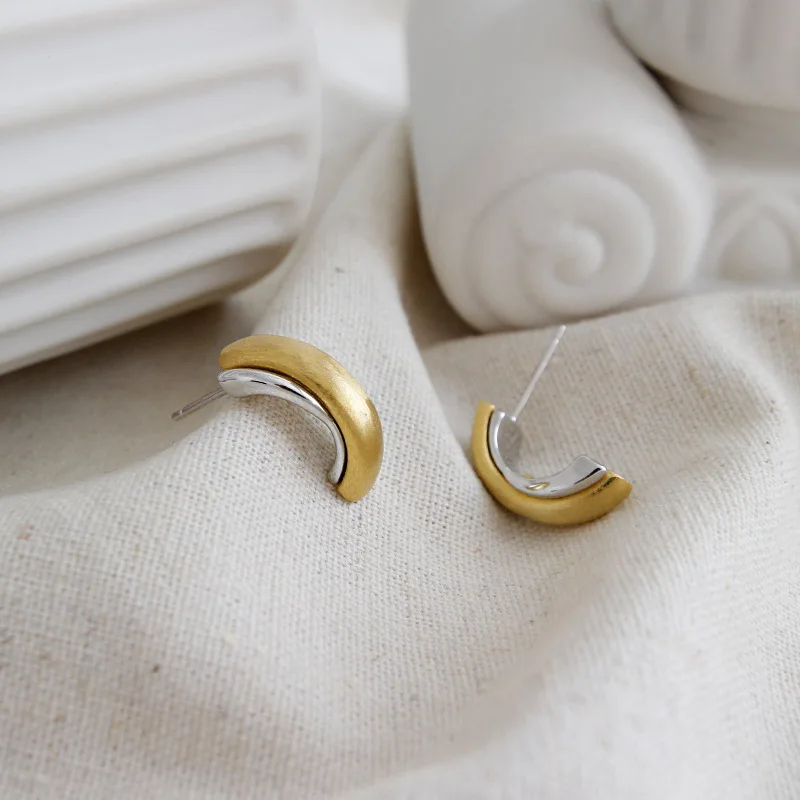 CAIYAYINU Beads 925 Sterling Silver Stud Earrings for Women INS Wind Sweet Temperament Women's Anti-allergic Party Birthday Gift