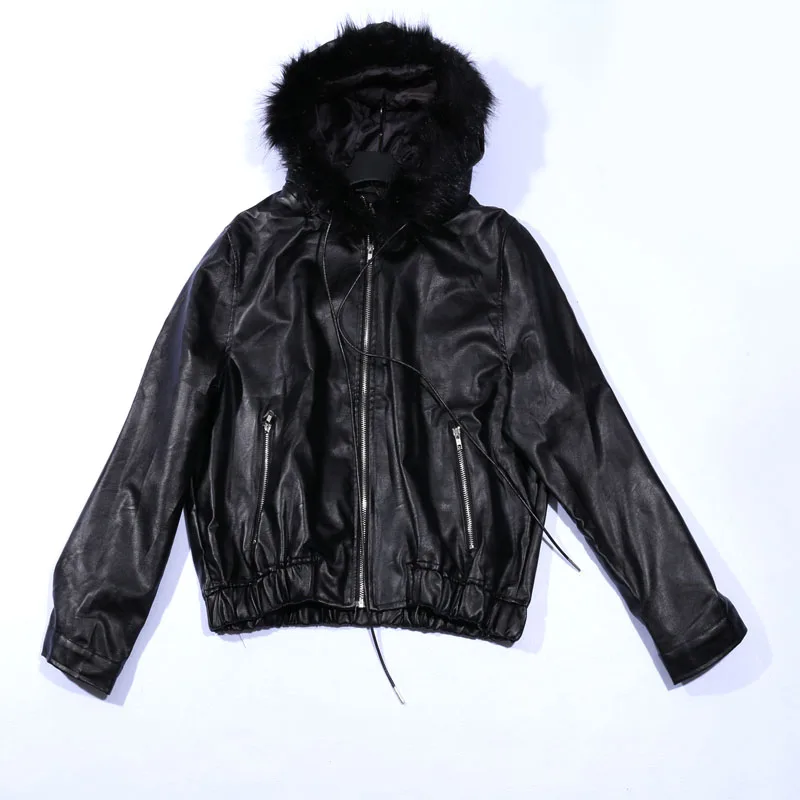 Женская байкерская куртка Zoki модная Осенняя Черная из искусственной кожи на