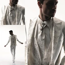 Западной Стиль Для мужчин смокинг, деловой костюм, костюм платье для Для мужчин свадебные официальные деловые костюмы Красивый фрак для жениха