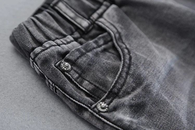 Осенняя одежда повседневные штаны для детей в Корейском стиле Slim Fit градиент Цвет брюки Для детей ребенок детские джинсы
