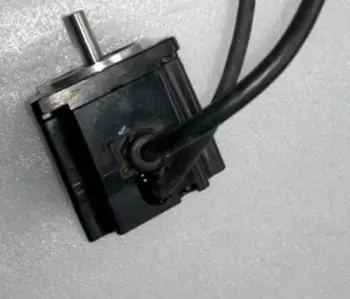 

1PC Used Yaskawa SGMPH-01AAA61