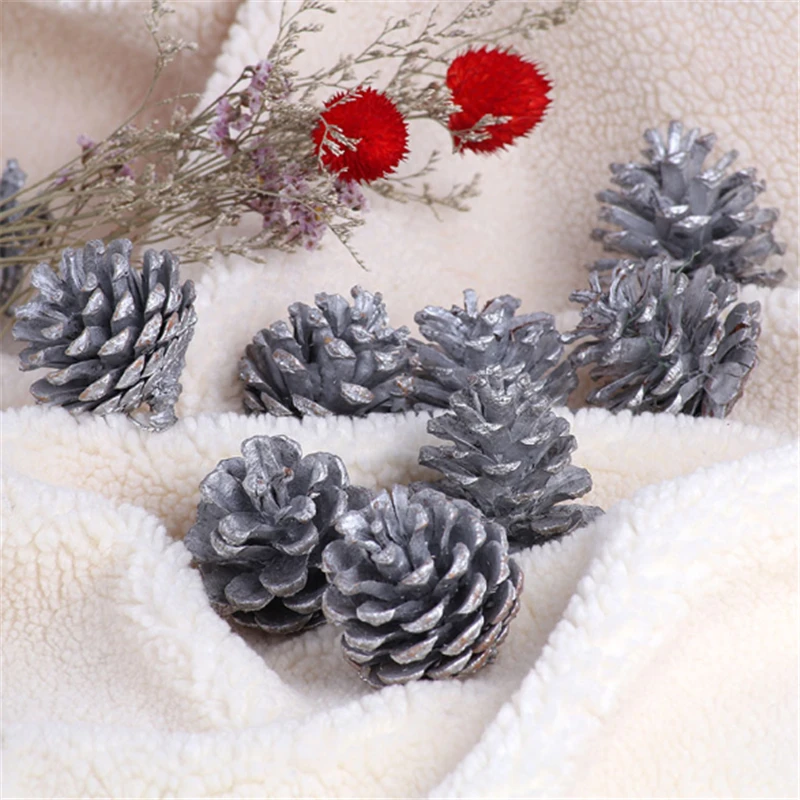 

1 Bag Of 9 Christmas Decoration gold/silver Pine Cone 2020 Creative New Christmas Tree Decoration Pendant