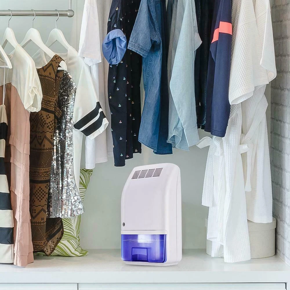 Portable Electric Home  Dehumidifier With 700ml Water Tank Moisture Absorbers Air Dryer Quiet Air Dehumidifier For Basement