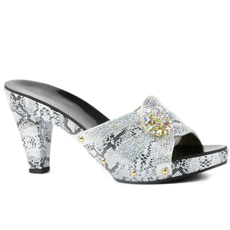 Новейшие женские туфли лодочки Женская обувь Вечерние свадебные Украшенные