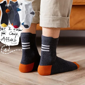 

Korean Cotton Athletic Skateboard Socks Men High Quality All Season Ventilation Street Elastic Solid Compression Men Crew Socks