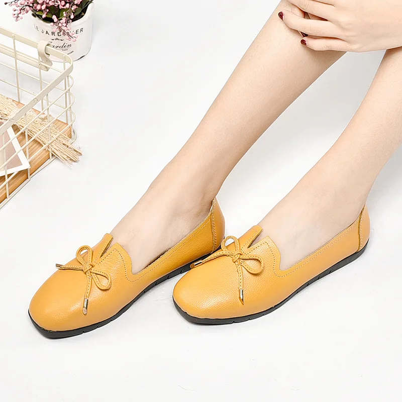 

Casual Versatile Leather Shoes Flat Anti-slip Mom Shoes Comfortable Soft Bottom Deep Mouth WOMEN'S Shoes Soft Bottom Anti-slip M