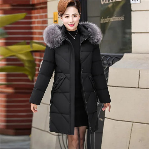 Зимнее пальто для женщин, стеганая парка для женщин среднего возраста, модная куртка с капюшоном и меховым воротником, Длинные куртки с хлопковой подкладкой, пальто, большие размеры 5X - Цвет: Черный