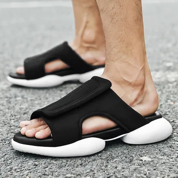 

new summer men's shoestrendy men's outdoor slipper Korean version of the trend outer wear flip flops summer non-slip flip flops
