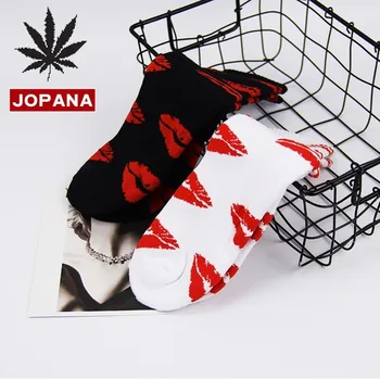 

Personality Cotton Women Sock Cute Crew Socks Warm Thermal Soft Black White Japanese Streetwear Red Mouth Sporting Skarpetki