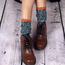 Новые зимние носки-трубы средней высоты в Корейском стиле, хлопковые носки в стиле ретро для девочек-школьниц, женские свободные однотонные Длинные теплые носки, мода 11,22