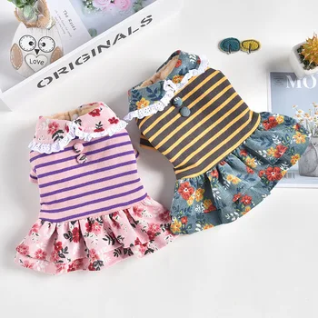 

Pet Dresses for Autumn and Winter Striped Dog Clothes with Flower Printing Dog Dress with Flowers Pet Product for Dog Pomeranian