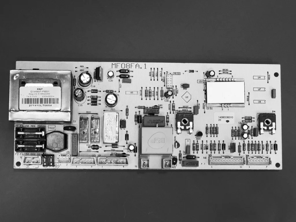 Electronic Board Ferroli domicompact D 39812370 mf08fa. 1 dims07-fe01 cod B &amp P 16661 |