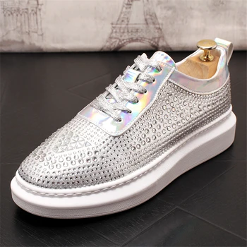 

Men Casual Shoes Men Patent Leather Shoes Fashion Slip On Casual Sneakers Men Loafers Spring Autumn New Rhinestone Men Shoes