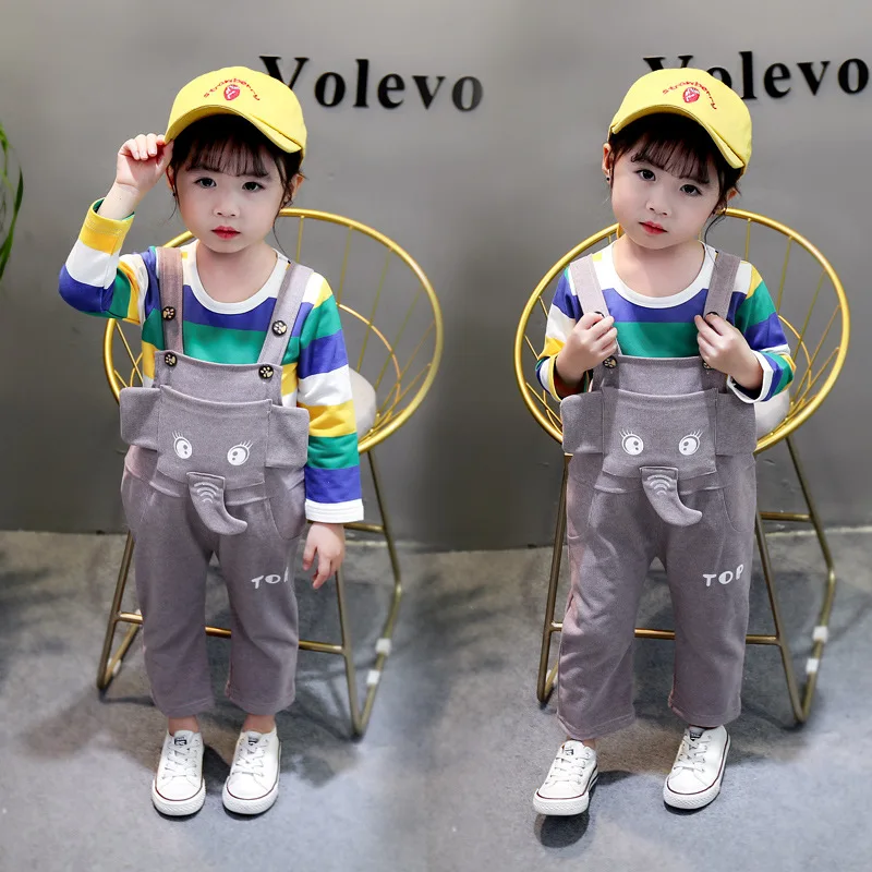 

Fashion Girls 2020 Spring New Style Wide round Neck Sweater Cartoon Elephant Lettered Suspender Pants Two-Piece Set