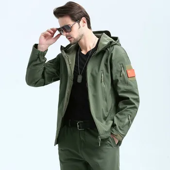 

Plus Size 4XL Waterproof Windproof Soft Shell Military Tactical Jacket Men Windbreaker Raincoat Hooded SoftShell Fleece Coat