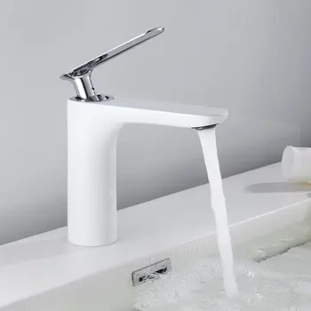 

Basin Faucets Elegant Bathroom Faucet Hot and Cold Water Basin Mixer Tap Chrome Finish Brass Toilet Sink Water