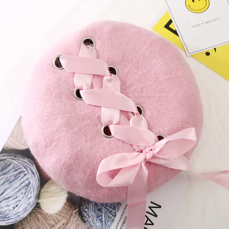 Pink Зимняя теплая шапка из искусственной шерсти, берет для женщин и девочек, Модный берет, Шапка-бини, красная, черная, фиолетовая, бежевая, с плоским верхом, шапки, Женская шапка - Цвет: Pink