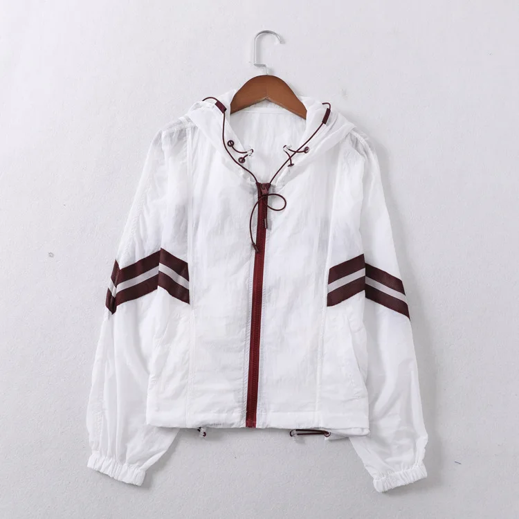 

A Generation of 2019 Spring Clothing Sports Clothing Coat Short Hooded Jacket Coat Fashion Entity