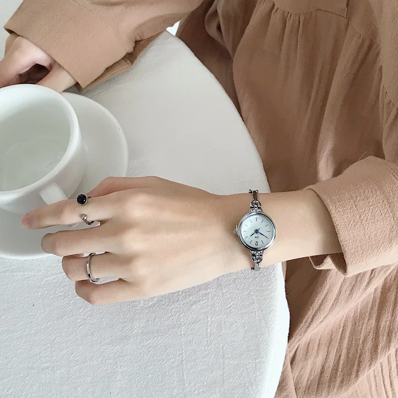 

luxury Brand women small Bracelet Watch New arrival simple style ladies casual wristwatch female dress Quartz chock hours