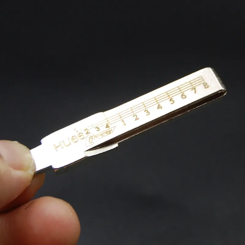 HTB1HI2hXizxK1Rjy1zkq6yHrVXan