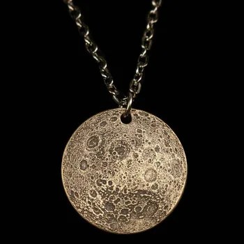 

Trendy Double-sided Moon Necklace Coin Metal Pendant Jewelry Gifts