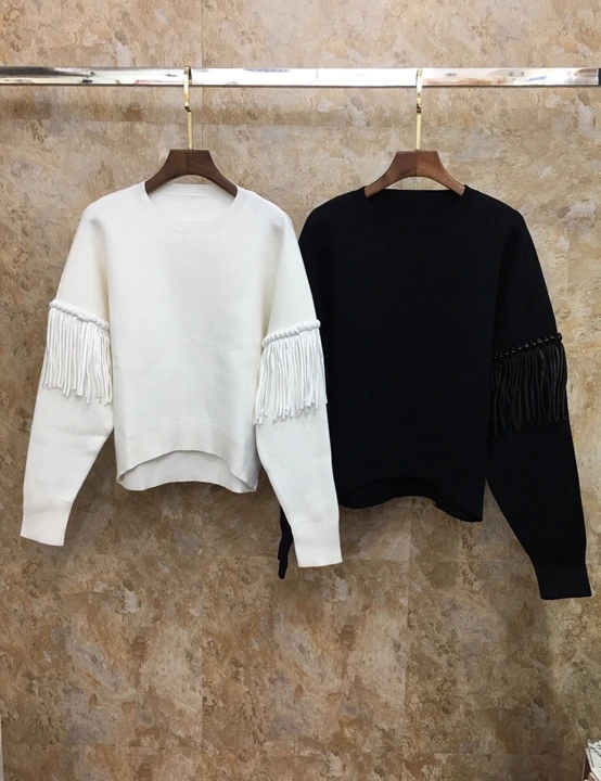 Early Autumn New Woman's Round Necklace Stitching Long-sleeved Pure-color Sweater Knitted Shirt 814