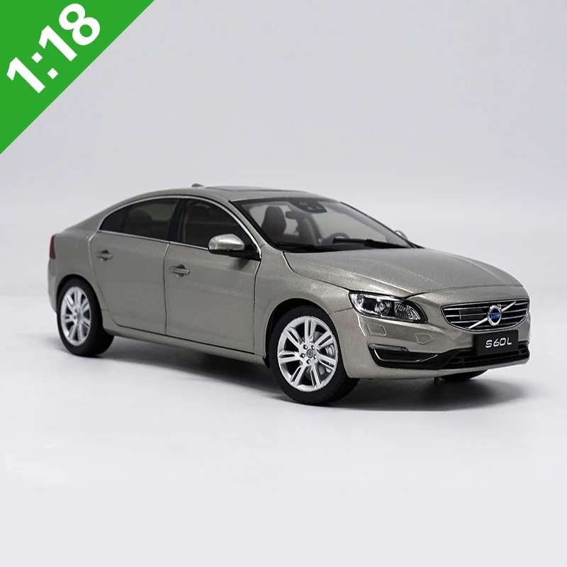 Серебристый 1:18 Volvo S60 S60L сплав модель автомобиля статические металлические модели автомобилей оригинальная коробка для коллекции подарков - Цвет: Серебристый