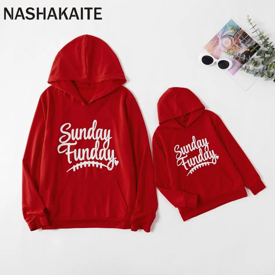 NASHAKAITE Mommy and me/одежда с принтом в виде букв; толстовки с капюшоном; коллекция года; осенний свитер; одежда для мамы и дочки; одинаковые комплекты