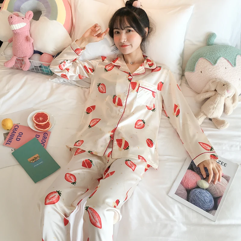 Kopen 2019 Satin Pyjama Vrouwen Pyjama Set Mooie Cartoon Konijn Gedrukt Lange Mouw Zijde Nachtkleding Roze Pijama Mujer Vrouwelijke Nightsuit