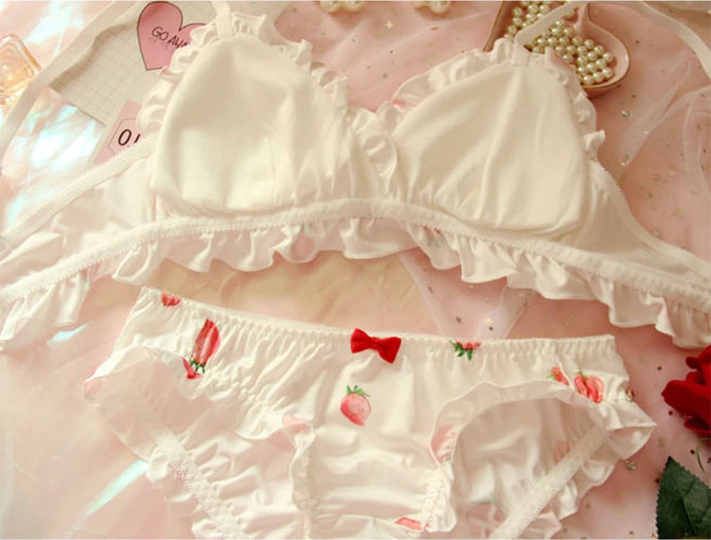 lounge underwear set Girls Strawberry Cute Sweet Bra Panty Set Japanese Kawaii Lolita Lingerie Briefs Suit Women Milk Silk Wire Free Soft Underwear bra sets